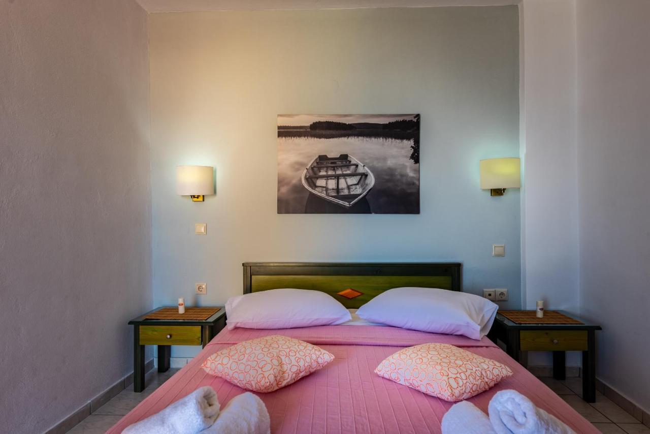 Seafront Spirit Apts Apartment Закинтос Екстериор снимка