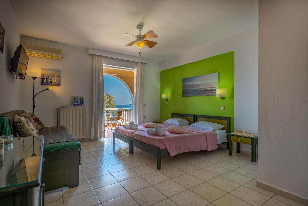 Seafront Spirit Apts Apartment Закинтос Екстериор снимка