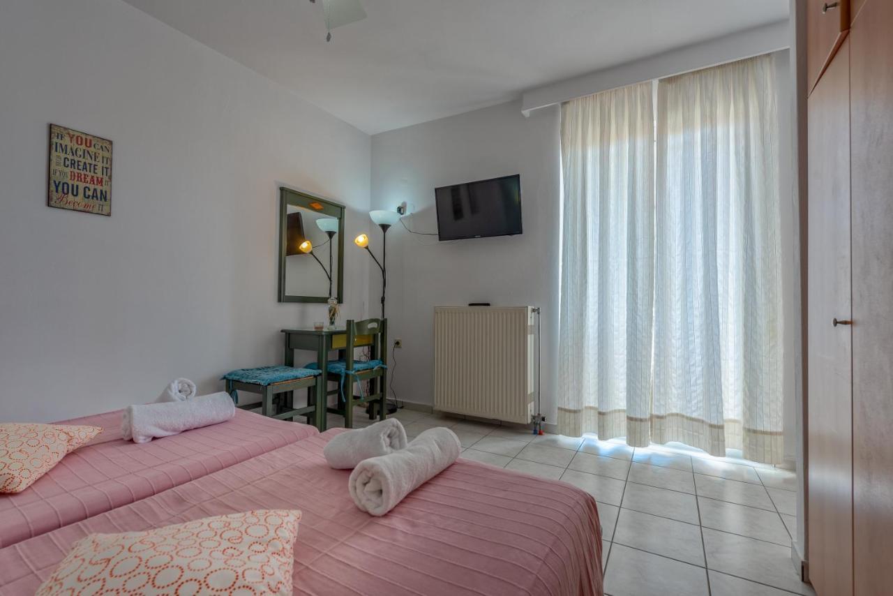 Seafront Spirit Apts Apartment Закинтос Екстериор снимка