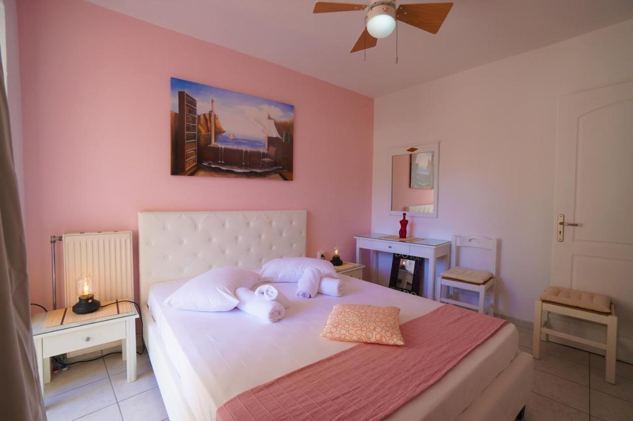 Seafront Spirit Apts Apartment Закинтос Екстериор снимка