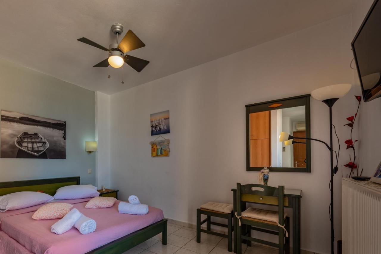 Seafront Spirit Apts Apartment Закинтос Екстериор снимка